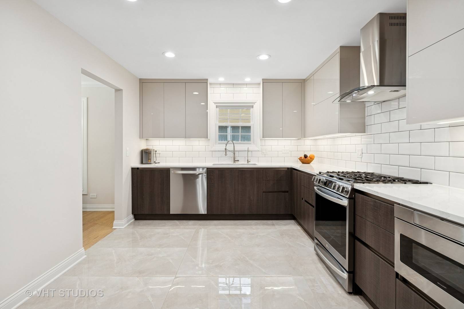 Lincolnshire, IL 60069,4 Sommerset LN