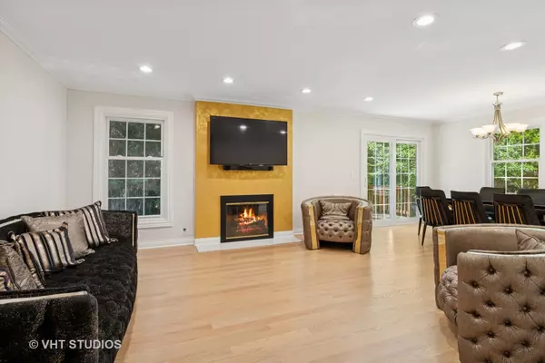 Lincolnshire, IL 60069,4 Sommerset LN