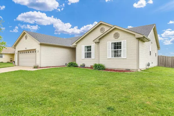 2406 N Skyline DR,  Urbana,  IL 61802