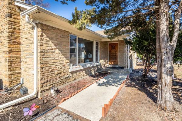 0N510 Gary AVE, Wheaton, IL 60187