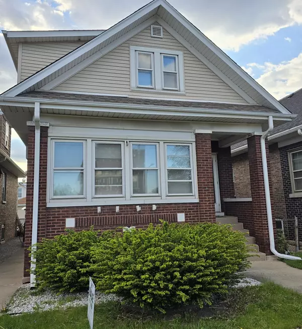 6238 S MASSASOIT AVE, Chicago, IL 60638