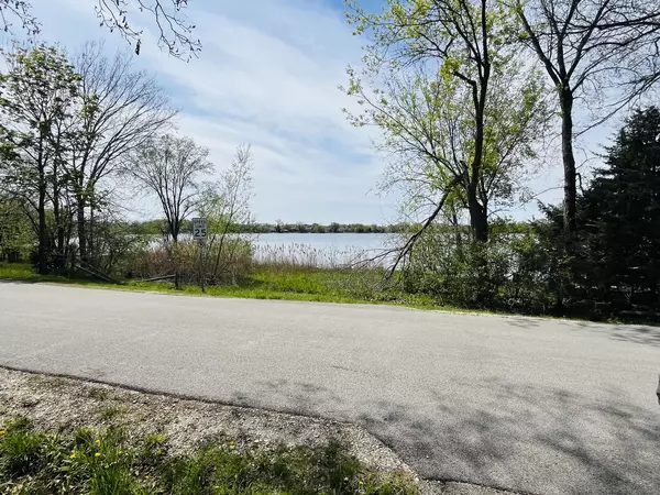 Lake Villa, IL 60046,34871 N LAKE SHORE DR