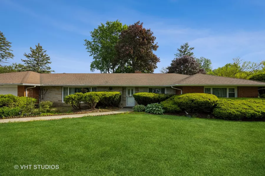 1715 W Main ST, Sleepy Hollow, IL 60118
