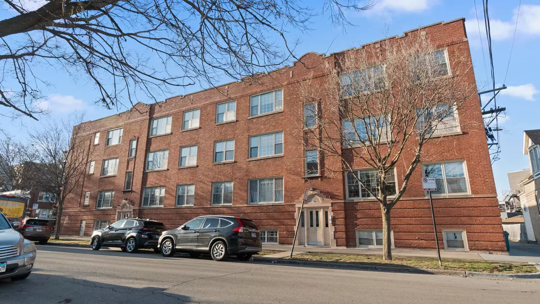 2544 W George ST #2, Chicago, IL 60618
