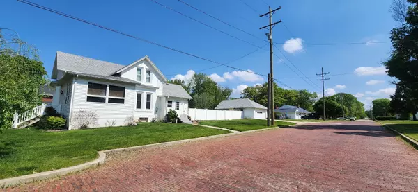 Sterling, IL 61081,202 11th AVE