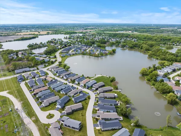 Grayslake, IL 60030,1405 Scenic View LN