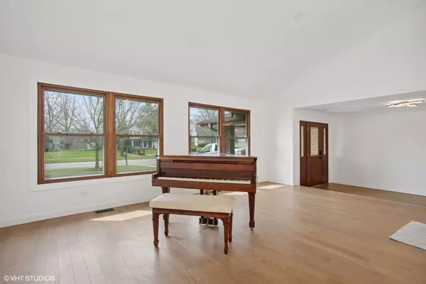 Downers Grove, IL 60516,2006 Aldrich PL