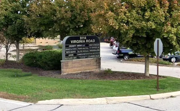 Lake In The Hills, IL 60156,9114 Virginia RD #108