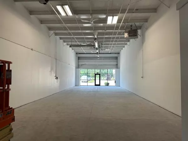 Lake In The Hills, IL 60156,9114 Virginia RD #108