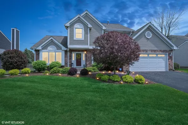 Barrington, IL 60010,1099 Berkshire LN