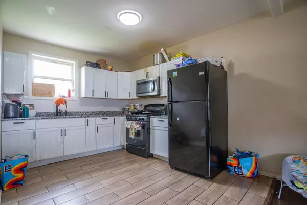 Chicago, IL 60619,9226 S Ellis AVE