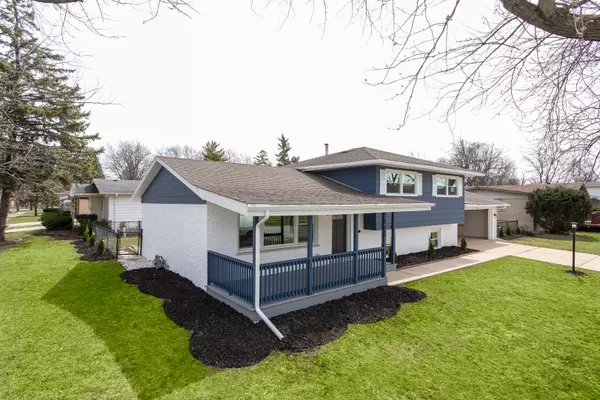 Glenwood, IL 60425,840 W Manor CT
