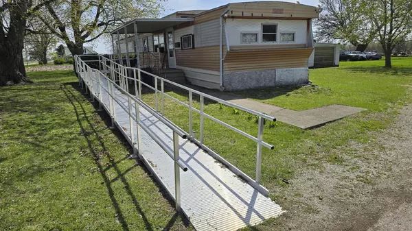 Sheldon, IL 60966,1745 N 3000 E RD