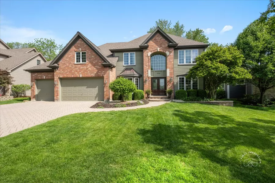 3722 Saint Germain PL, St. Charles, IL 60175