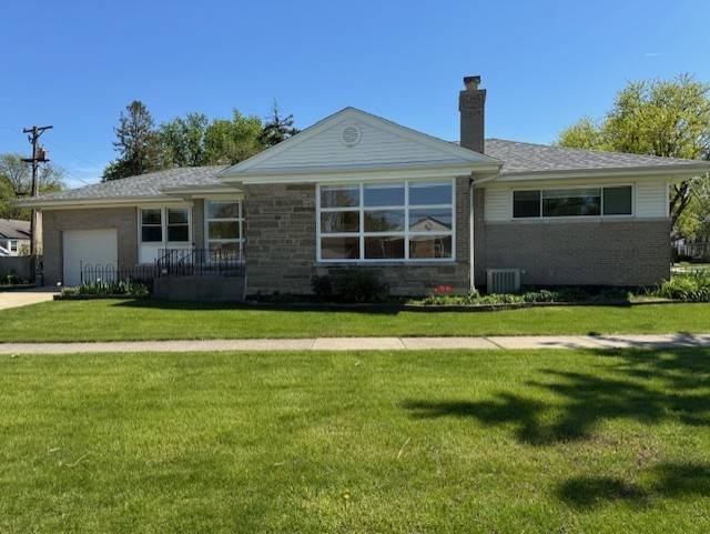 1841 Hawthorne AVE, Westchester, IL 60154