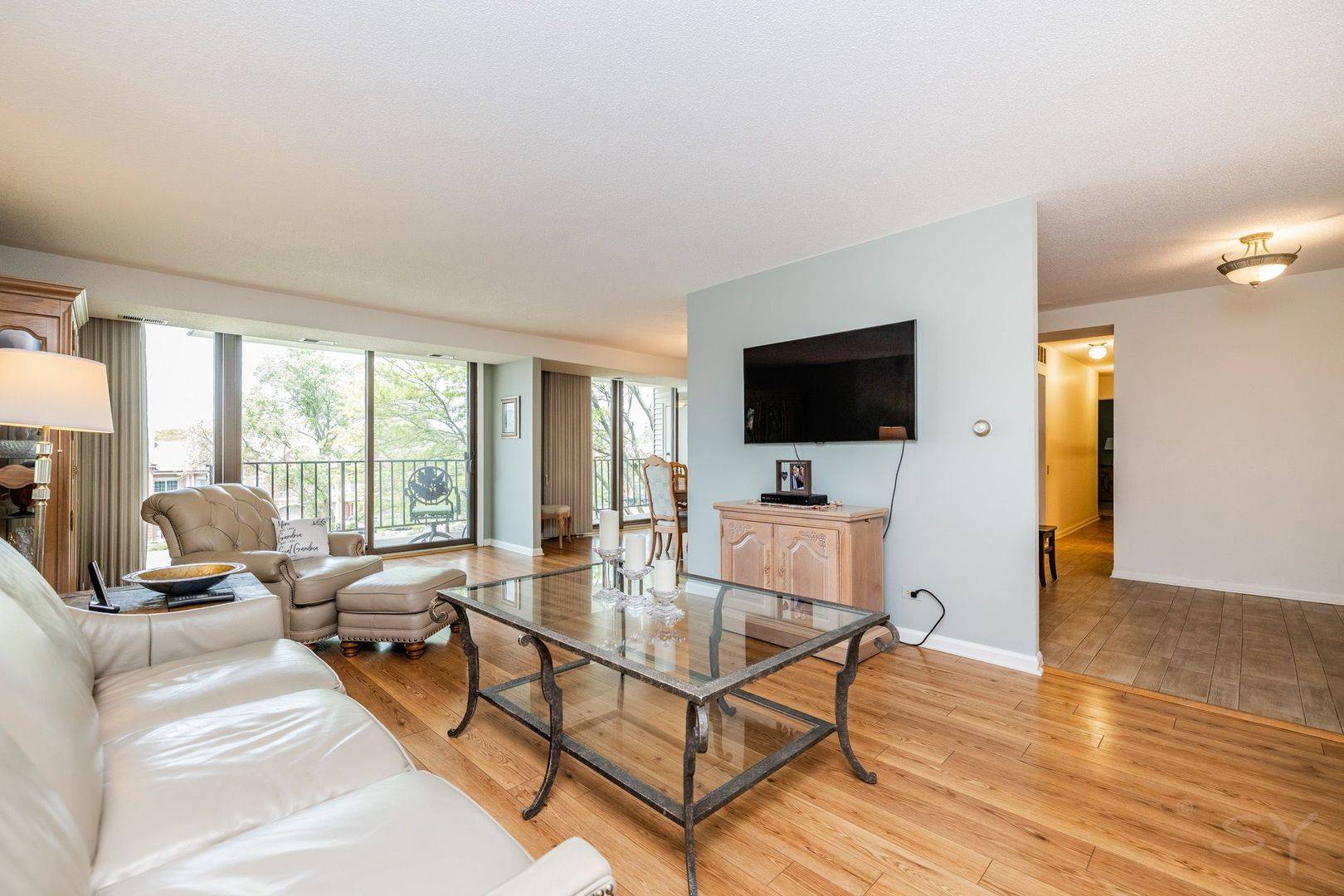 Elmhurst, IL 60126,2 S Atrium WAY #301