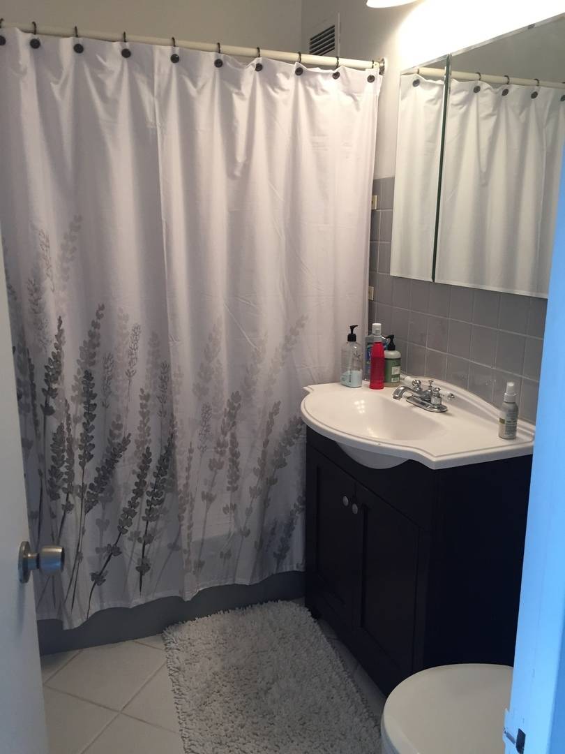 Chicago, IL 60611,1150 N Lake Shore DR #20K