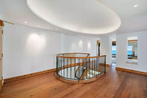 Chicago, IL 60611,1100 N Lake Shore DR #24B