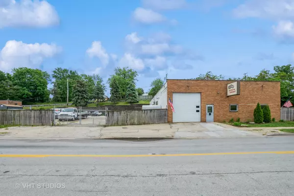 Lemont, IL 60439,926 MAIN ST