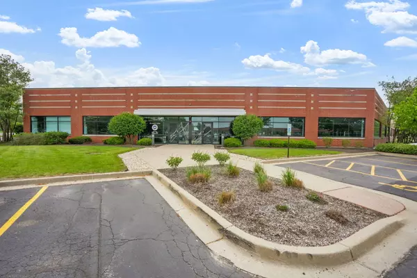 1251 Windham Pkwy #300, Romeoville, IL 60446