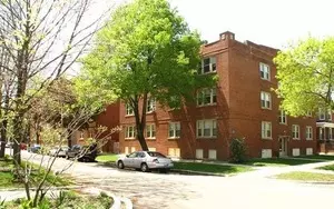 Chicago, IL 60641,4901 W Cullom AVE #1