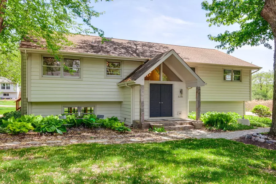 6316 Lake Shore DR, Cary, IL 60013