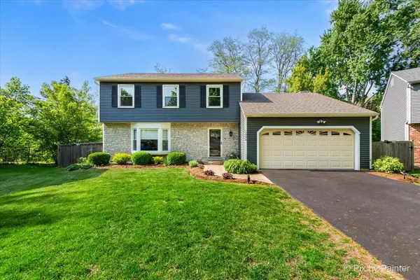 1324 Lancaster AVE, St. Charles, IL 60174