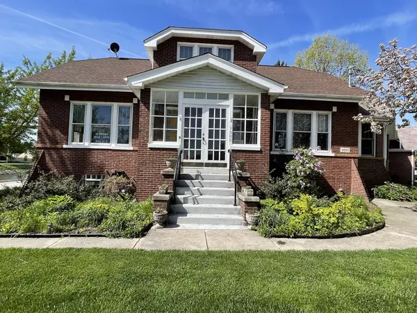 Oak Lawn, IL 60453,9600 WEST SHORE DR