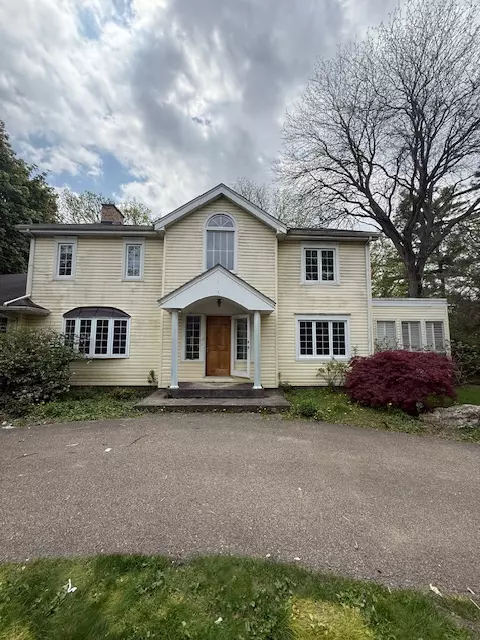 1848 Balsam RD, Highland Park, IL 60035