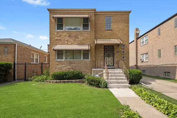 5062 W Adams ST, Chicago, IL 60644