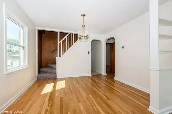 Chicago, IL 60652,2852 W 84th PL