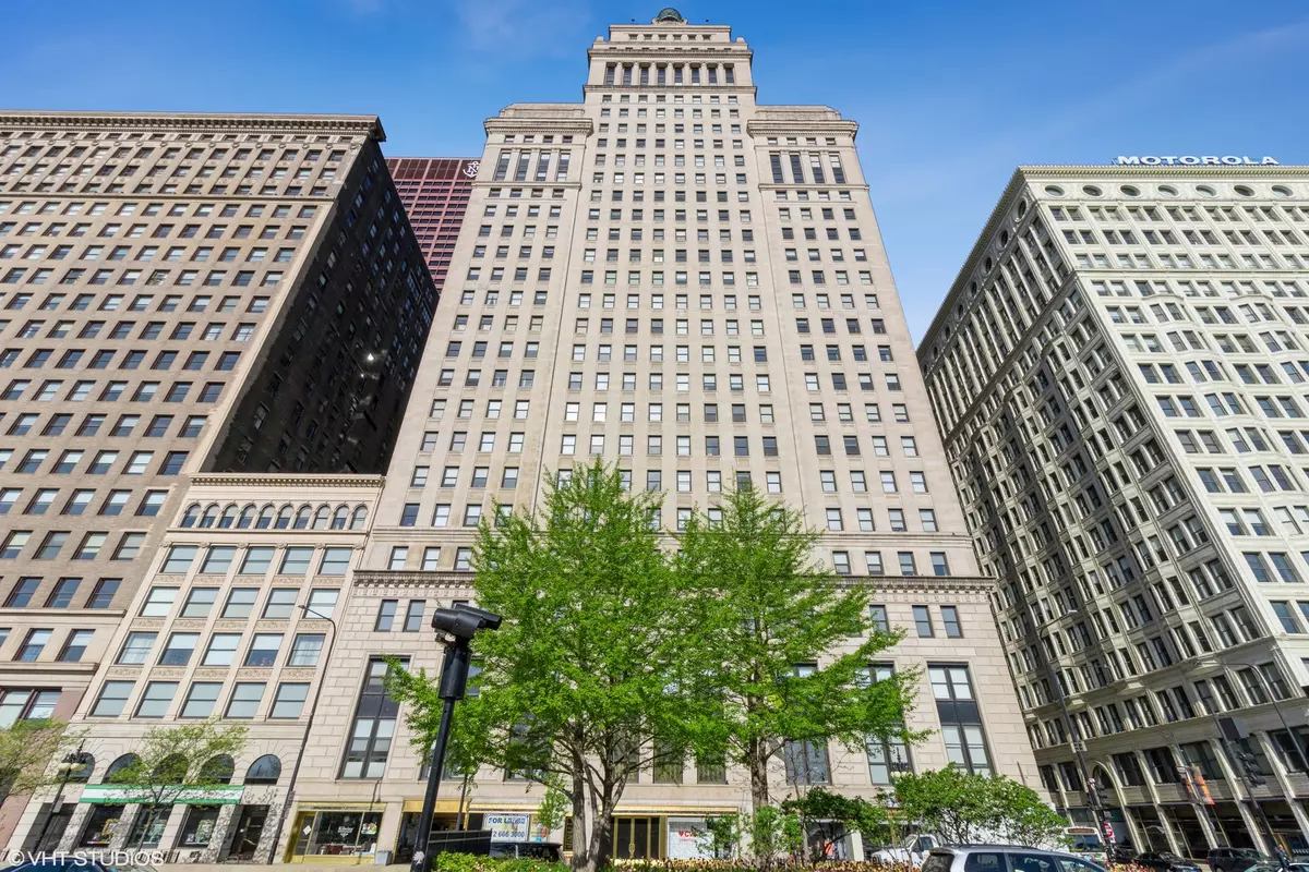 Chicago, IL 60604,310 S Michigan AVE #2006