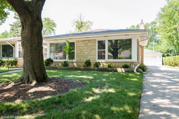 233 Thelin CT, Wilmette, IL 60091