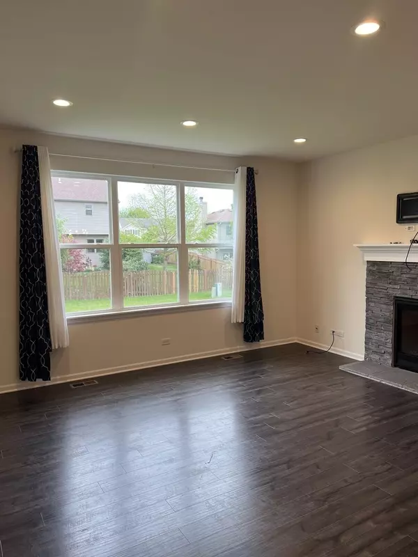 Oswego, IL 60543,654 Otter WAY