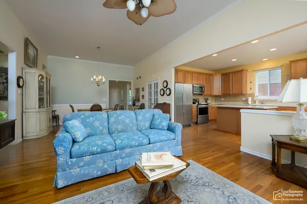 Orland Park, IL 60462,13251 Strandhill DR