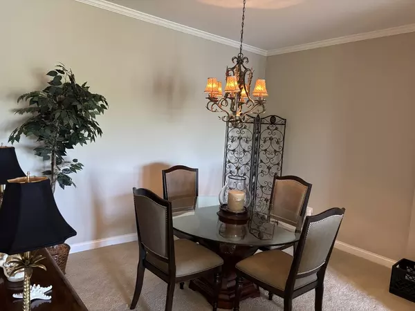 Orland Park, IL 60467,9730 Koch CT #4D