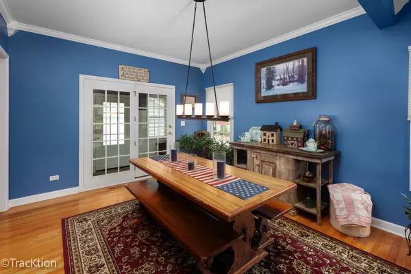 Downers Grove, IL 60515,4704 Woodward AVE