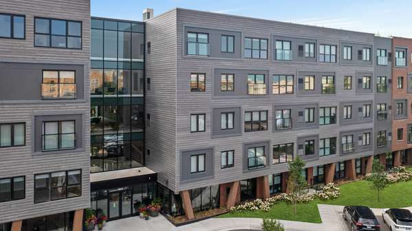 1850 Green Bay RD #112, Highland Park, IL 60035