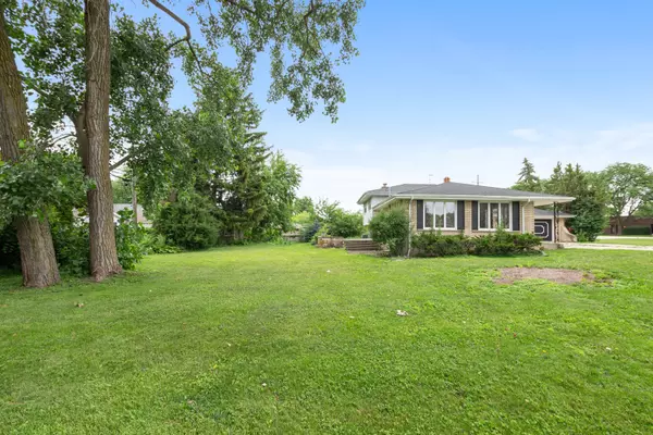 Westmont, IL 60559,3928 N Cass AVE