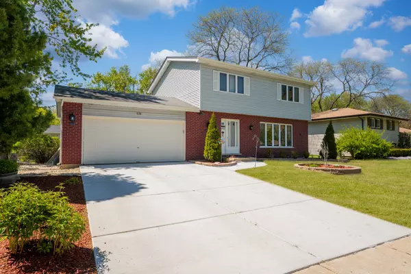 Schaumburg, IL 60193,630 S Walnut LN