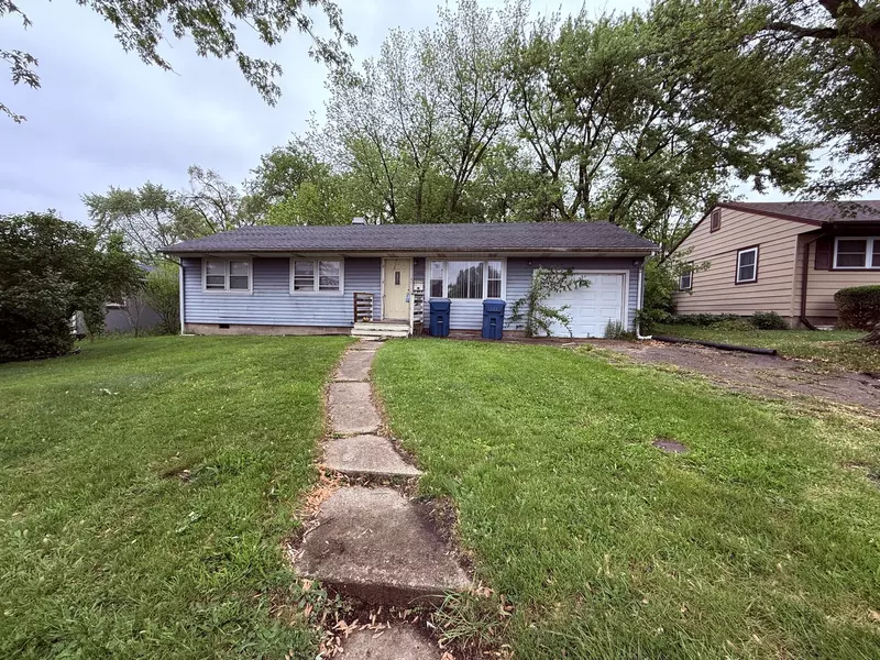 1869 Summit AVE, Kankakee, IL 60901