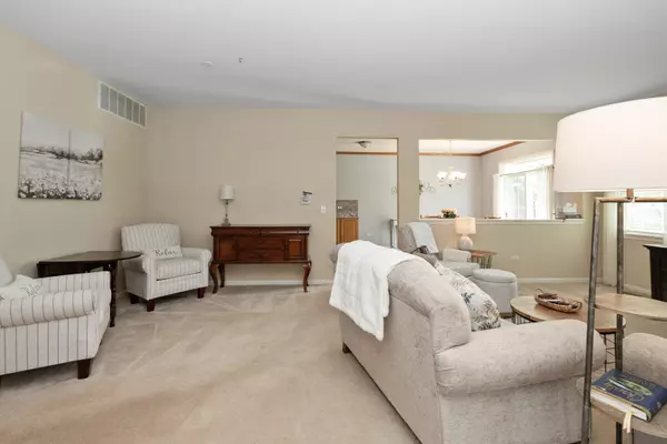 Crest Hill, IL 60403,16211 Powderhorn Lake WAY