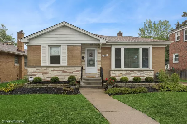 1441 Kemman AVE, La Grange Park, IL 60526