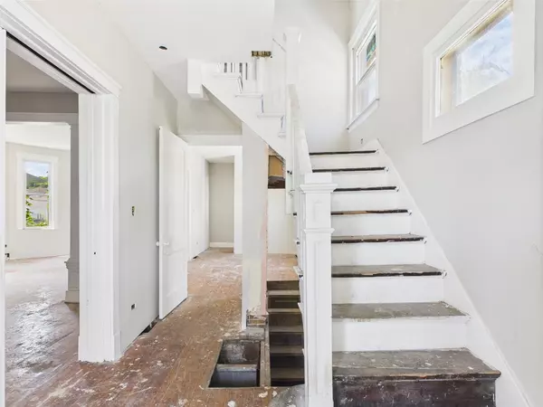 Chicago, IL 60620,8432 S Sangamon ST