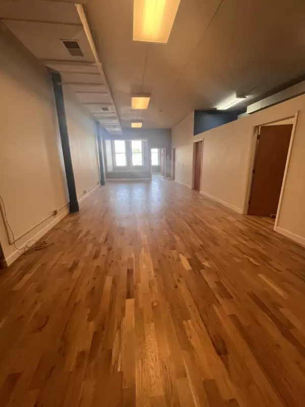 Chicago, IL 60642,1105 W Chicago AVE #202