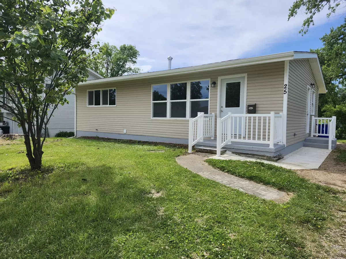 Decatur, IL 62521,25 Ridge Lane DR