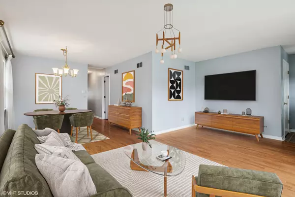 Chicago, IL 60646,5729 N KERBS AVE