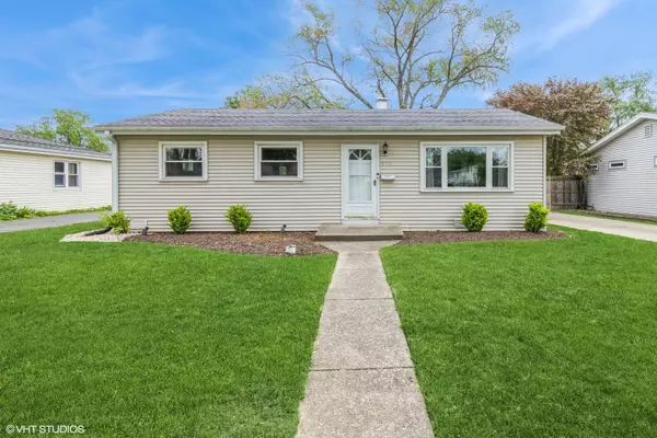 433 N Bierman AVE, Villa Park, IL 60181