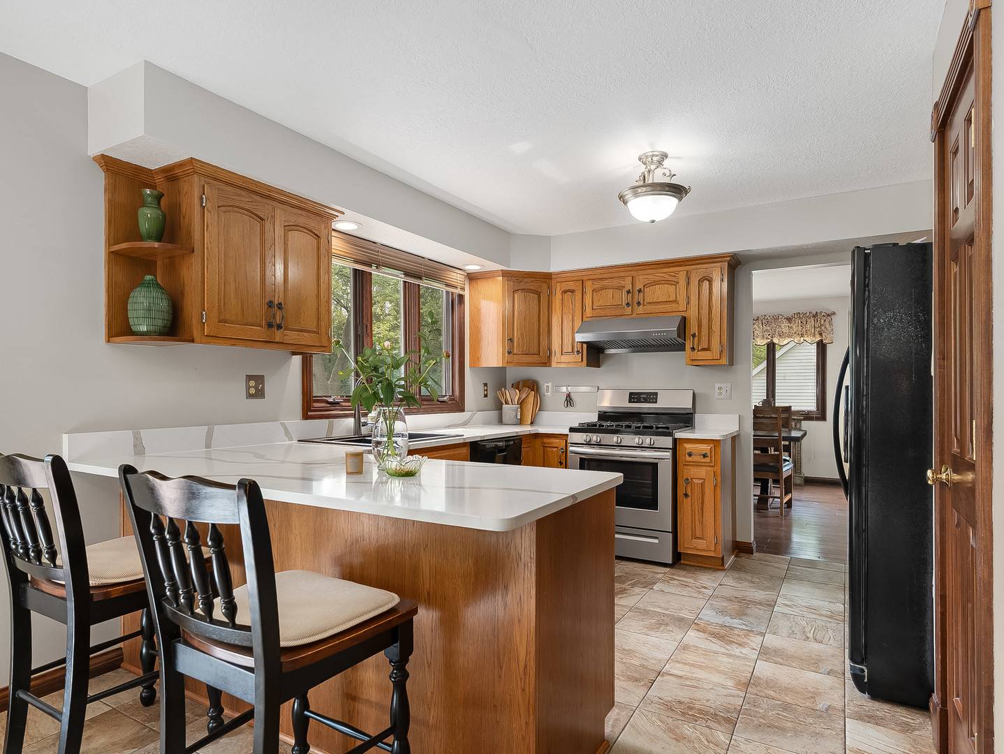 Braidwood, IL 60408,279 N Division ST