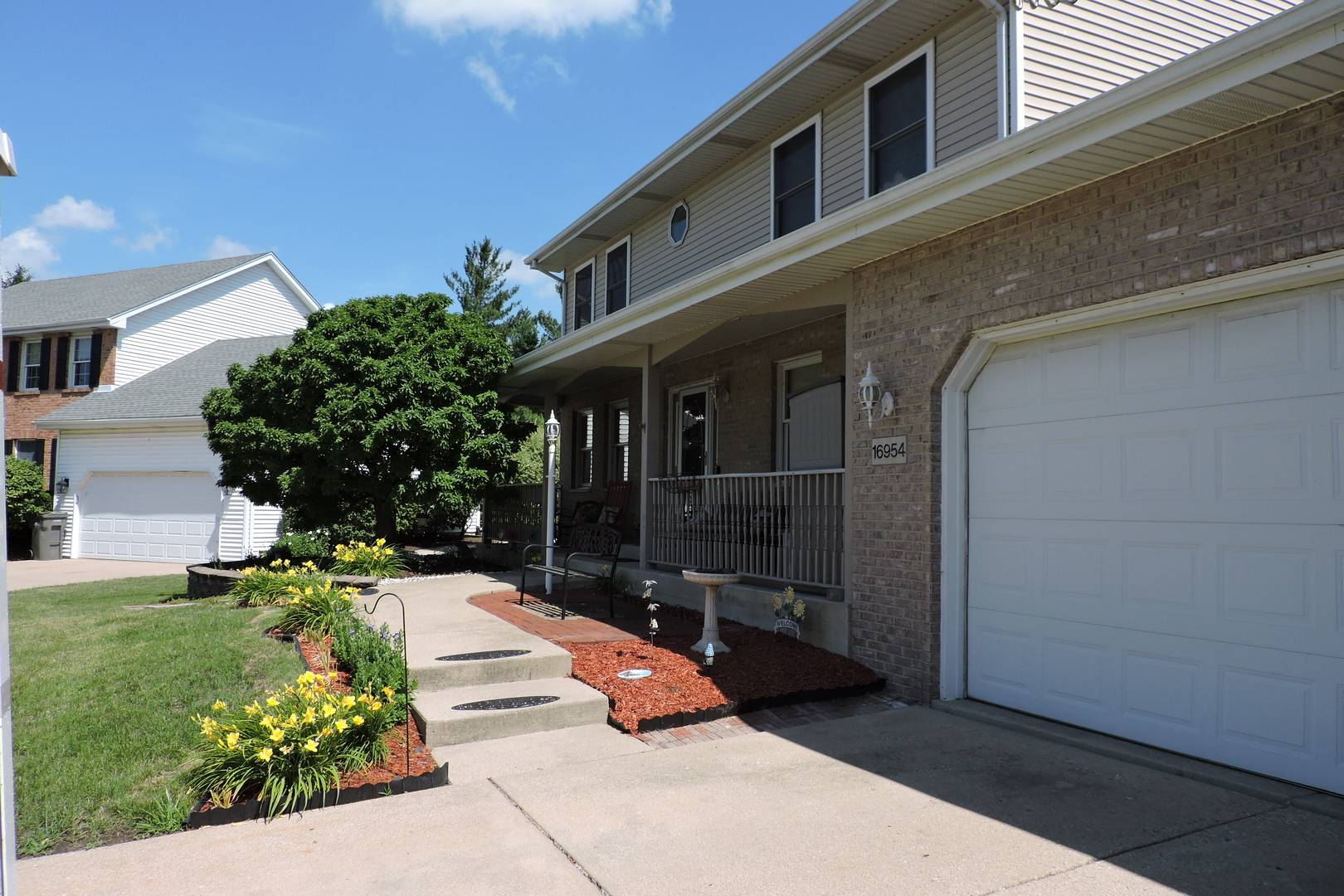 Lockport, IL 60441,16954 Mohican DR